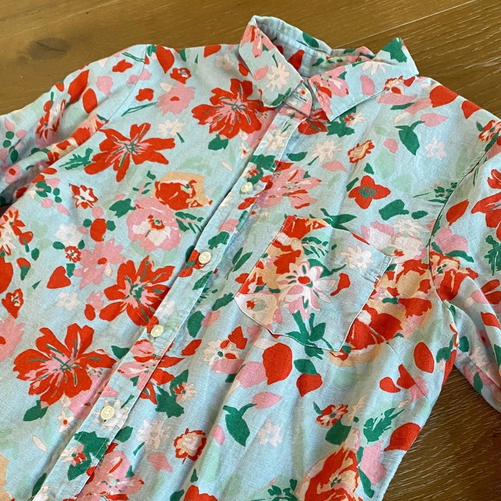 J.Crew Red & Green Floral Button-Up Shirt – Size Sale - Picture 3 of 9